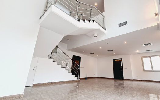 for rent huge 3 bedrooms apartment duplex in salmiya