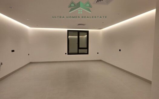 Pent house 3 bedrooms in alzahraa with roof